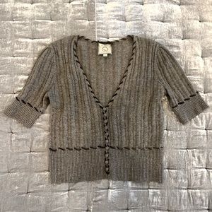 St John Couture cashmere gray sweater